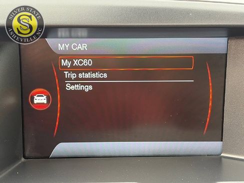 Used 2012 Volvo XC60 T6 R-Design image 25