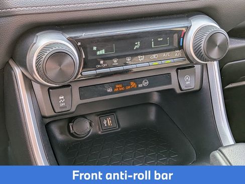 Used 2024 Toyota RAV4 LE AWD/4WD image 19