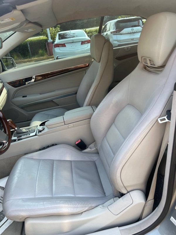 Used 2011 Mercedes-Benz E 350 Cabriolet image 9