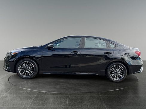 Used 2023 Kia Forte GT-Line w/ GT-Line Technology Package FWD image 5
