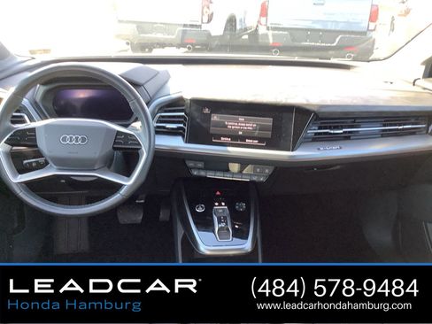 Used 2022 Audi Q4 e-tron Premium Plus image 15
