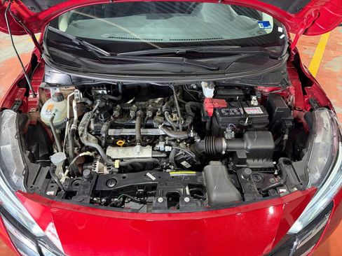 Used 2025 Nissan Versa SV image 27