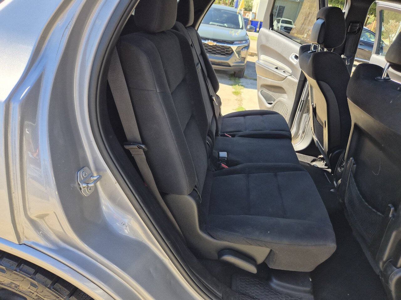 Used 2020 Dodge Durango SXT RWD image 12