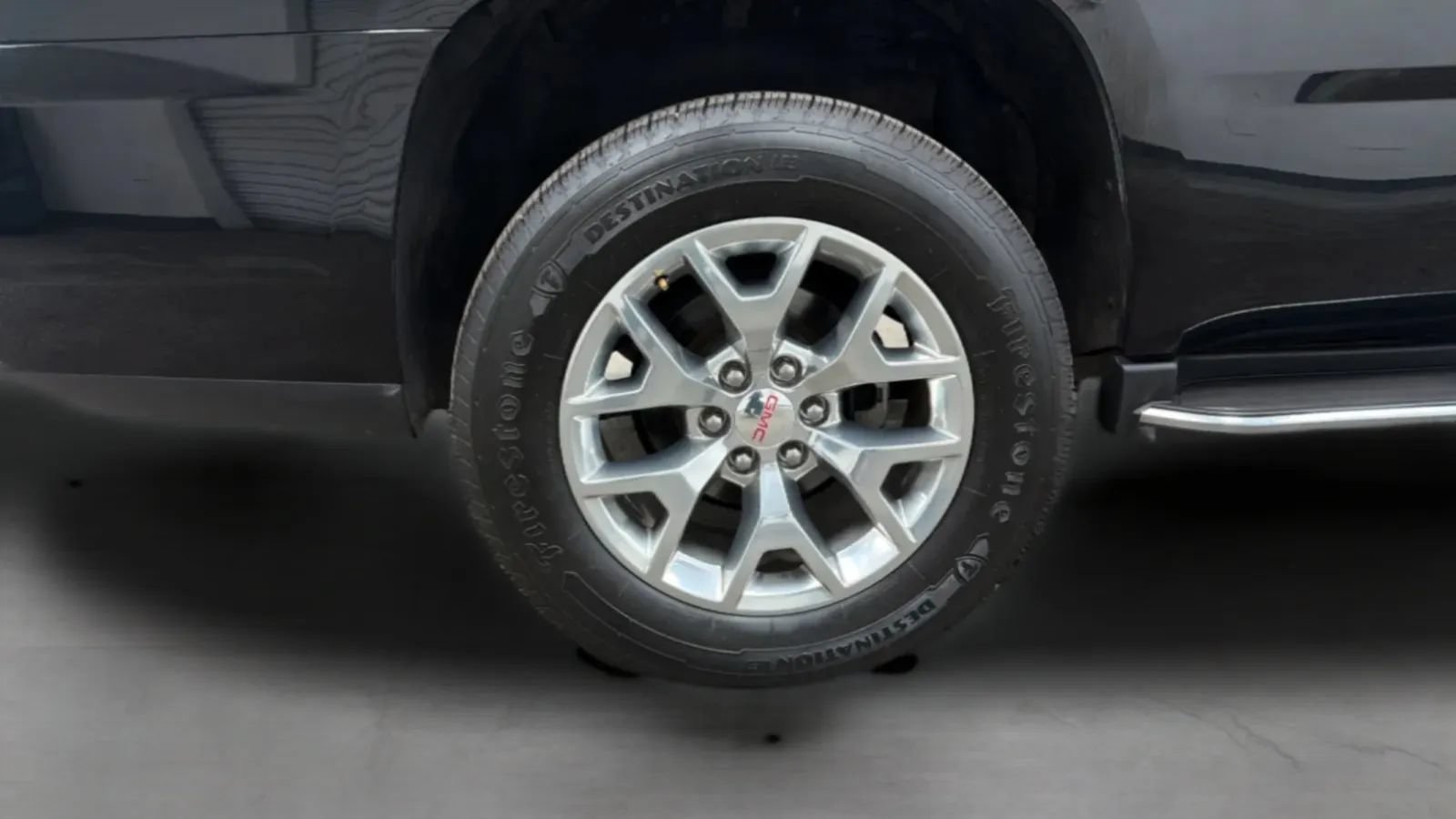Used 2018 GMC Yukon SLT w/ Open Road Package AWD/4WD image 25