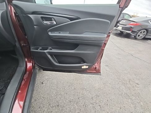 Used 2021 Honda Passport Touring image 31