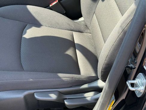 Used 2025 Chevrolet Malibu LS FWD image 6