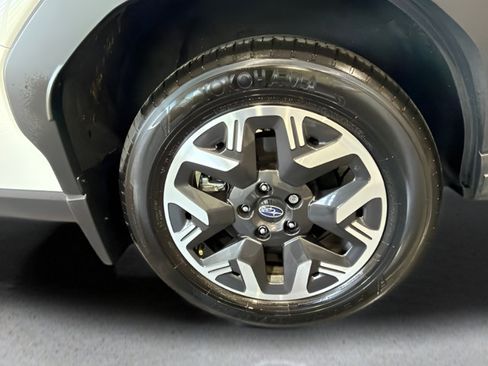 Certified 2026 Subaru Forester AWD/4WD image 33