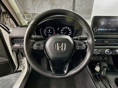 Used 2023 Honda Civic EX image 8