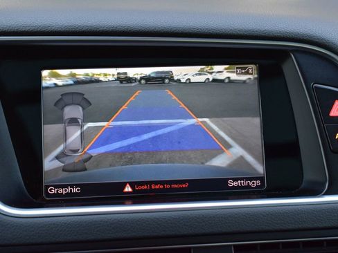 Used 2017 Audi Q5 2.0T Premium Plus w/ Technology Package image 30