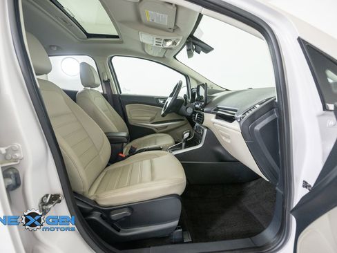 Used 2018 Ford EcoSport Titanium w/ Titanium Cold Weather Package AWD/4WD image 41