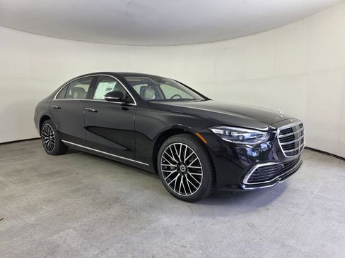 New 2026 Mercedes-Benz S 500 4MATIC image 1