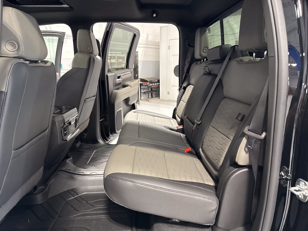 New 2026 Chevrolet Silverado 2500 ZR2 AWD/4WD image 43