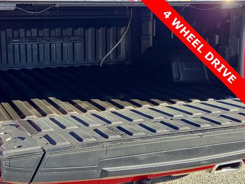Used 2021 GMC Sierra 1500 Denali w/ Denali Ultimate Package image 9