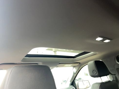 Used 2020 GMC Sierra 1500 SLT w/ SLT Premium Plus Package image 24