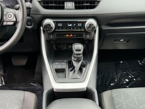 Certified 2024 Toyota RAV4 XLE image 20