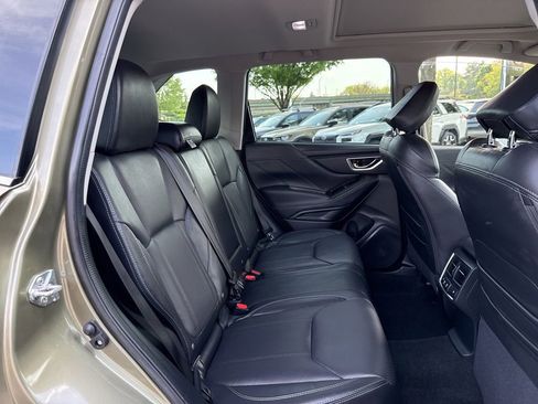 Used 2023 Subaru Forester Touring AWD/4WD image 28