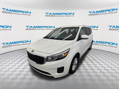 Used 2016 Kia Sedona LX w/ Option Group 020 FWD image 1