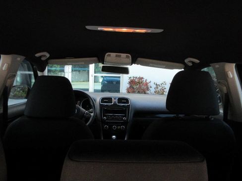 Used 2014 Volkswagen Jetta S image 17