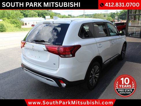 Used 2020 Mitsubishi Outlander SE AWD/4WD image 9