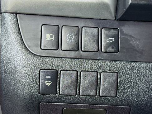 Used 2018 Toyota Highlander XLE image 20