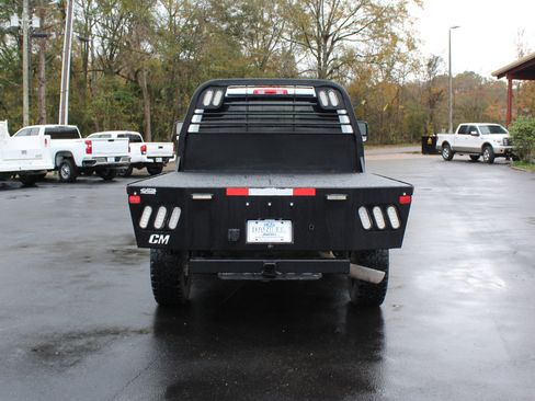 Used 2024 RAM 2500 Tradesman w/ Chrome Appearance Group image 13