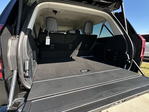 New 2025 Ford Expedition Max Active image 75