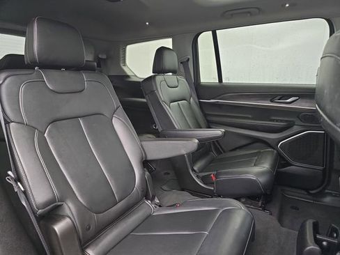 Used 2022 Jeep Grand Cherokee L Limited image 45