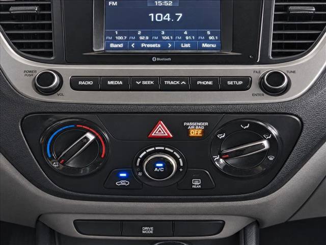 Used 2018 Hyundai Accent SE FWD image 22