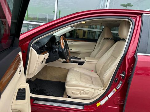 Used 2014 Lexus ES 300h w/ Luxury Package w/Bamboo Trim image 9