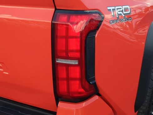 Used 2024 Toyota Tacoma TRD Off-Road w/ TRD Off Road Upgrade Package AWD/4WD image 11