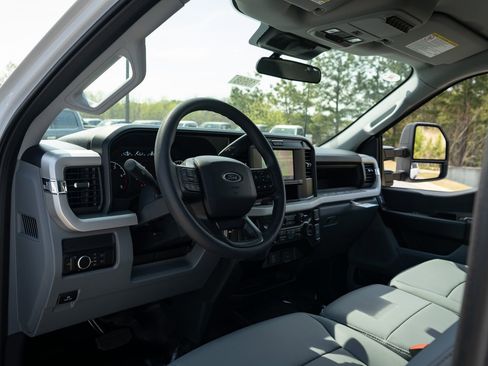 New 2026 Ford F250 XL image 13