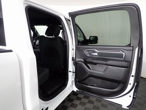 New 2025 RAM 1500 Big Horn AWD/4WD image 30