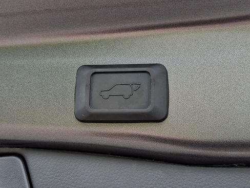 Used 2025 Toyota RAV4 XLE Premium w/ Weather Package FWD image 30