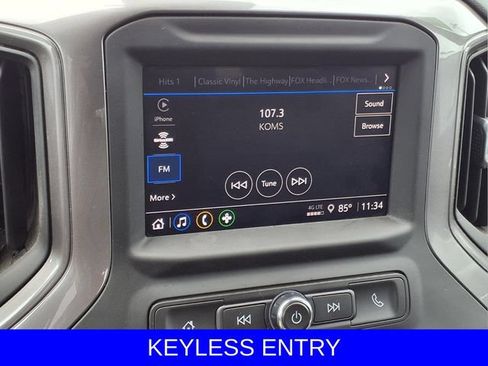 Used 2022 Chevrolet Silverado 1500 Custom AWD/4WD image 9