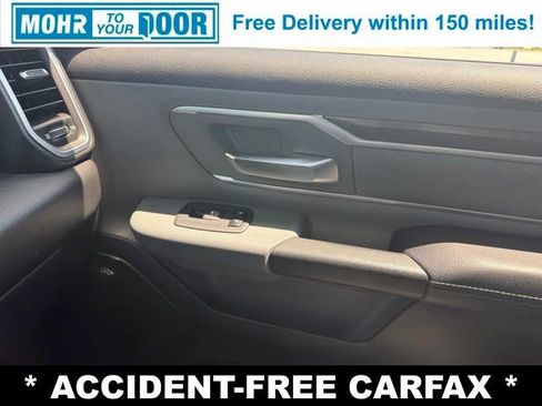 Used 2020 RAM 1500 Big Horn AWD/4WD image 32