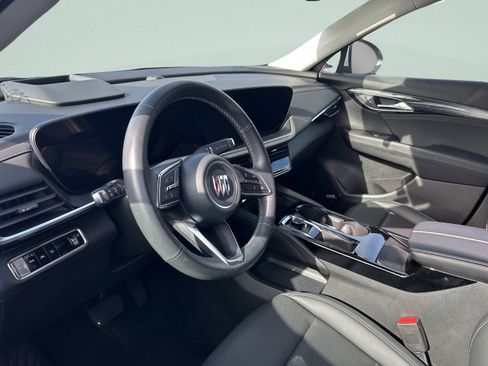 Used 2024 Buick Envision Preferred image 12