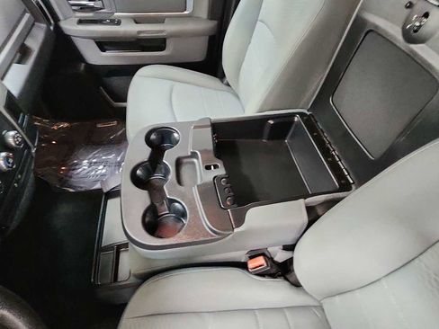 Used 2017 RAM 1500 Classic SLT image 21