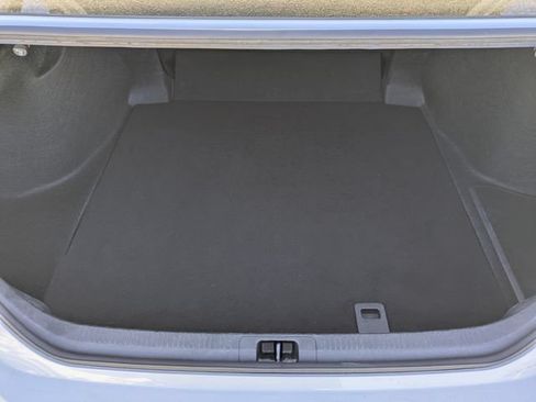 Used 2025 Toyota Camry SE FWD image 28