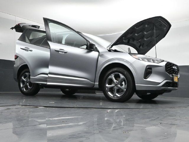 Certified 2024 Ford Escape ST-Line w/ Tech Pack #1 AWD/4WD image 52