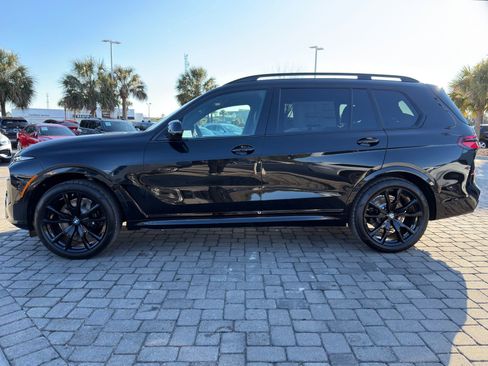 New 2026 BMW X7 xDrive40i w/ M Sport Package AWD/4WD image 12