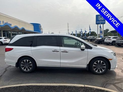 Used 2023 Honda Odyssey EX-L image 4