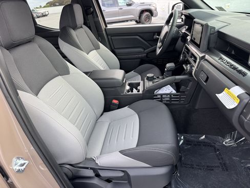 New 2026 Toyota Tacoma TRD Off-Road AWD/4WD image 8