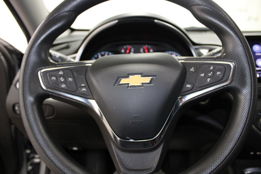Used 2024 Chevrolet Malibu LT FWD image 26