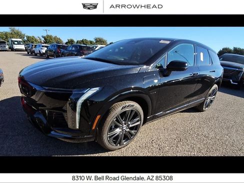 Used 2025 Cadillac Optiq Sport 2 w/ LPO, Floor Liner Package image 1