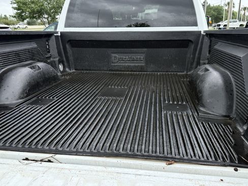 Used 2024 RAM 2500 Big Horn AWD/4WD image 31