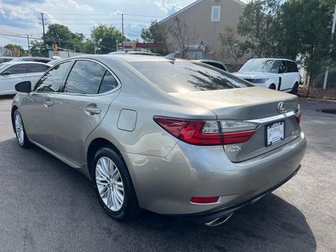 Used 2017 Lexus ES 350 FWD image 4
