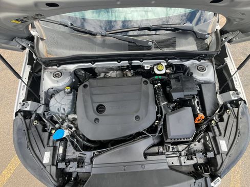 Used 2024 Volvo XC40 B5 Core AWD/4WD image 35