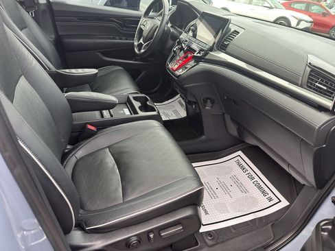 Used 2023 Honda Odyssey Elite image 25