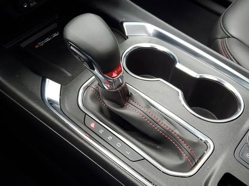 Certified 2023 Chevrolet Traverse RS image 42