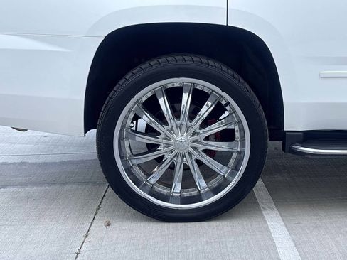 Used 2017 Chevrolet Tahoe Premier RWD image 9